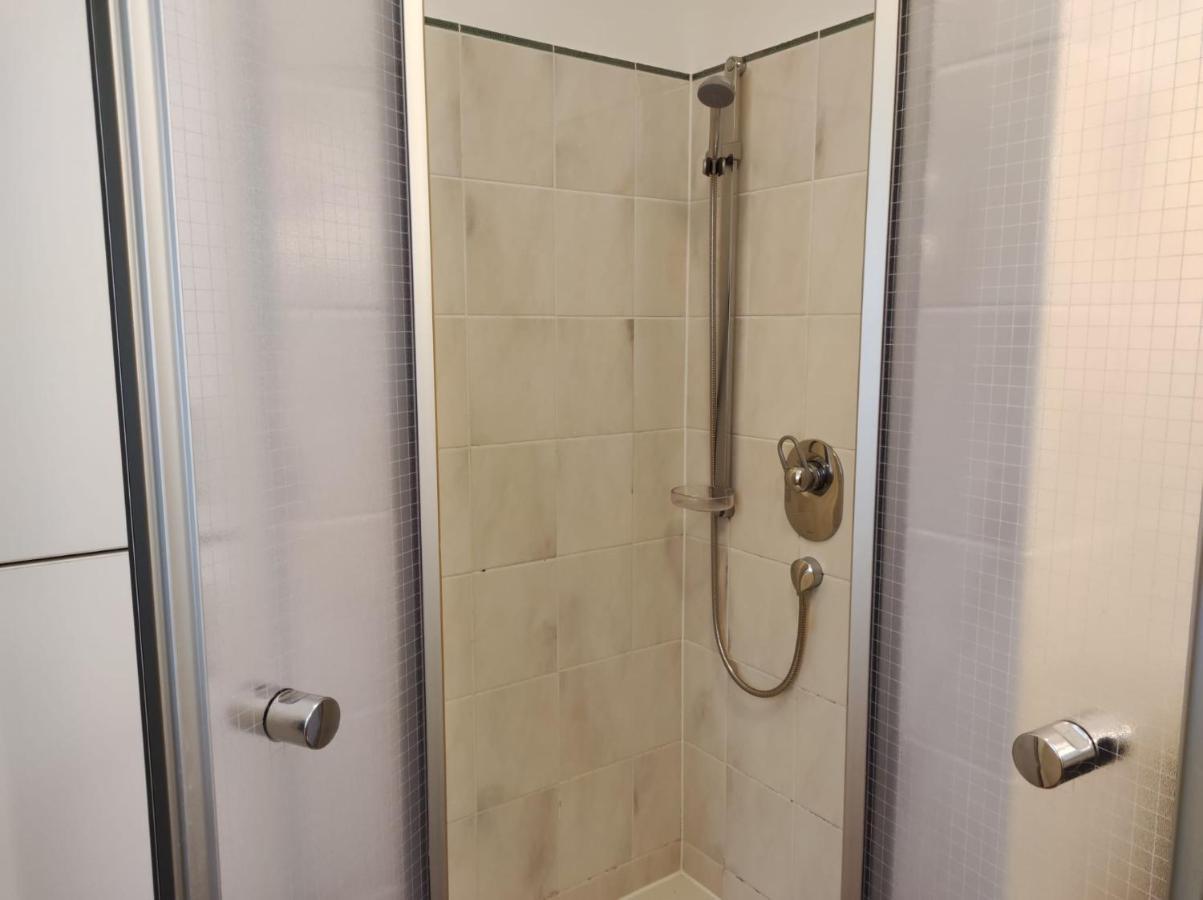 Ferienwohnung Traumurlaub Eine Maisonettwohnung Mit 2 Baedern Dewichow ภายนอก รูปภาพ
